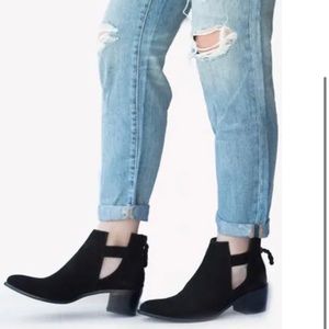 New Able Gamboa Cut Out Black Suede Bootie Size 7